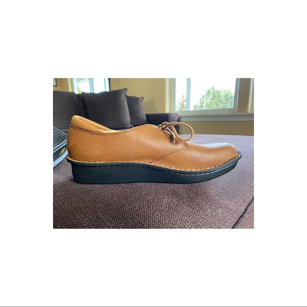 Alegria Bre Lace Up Oxford Shoes Tan Brown Leather 41/US 10